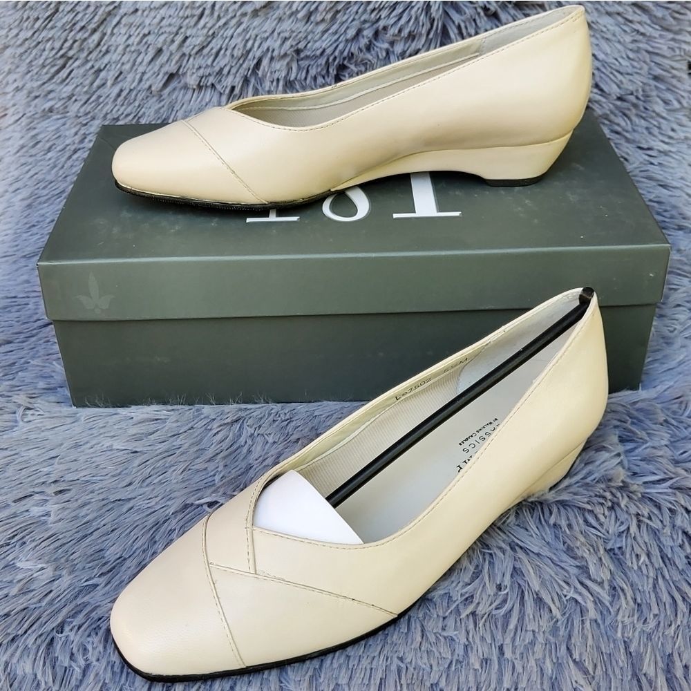 Mark Lemp Bridget Wheat Heels